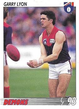 1993 Select AFL #66 Garry Lyon Front